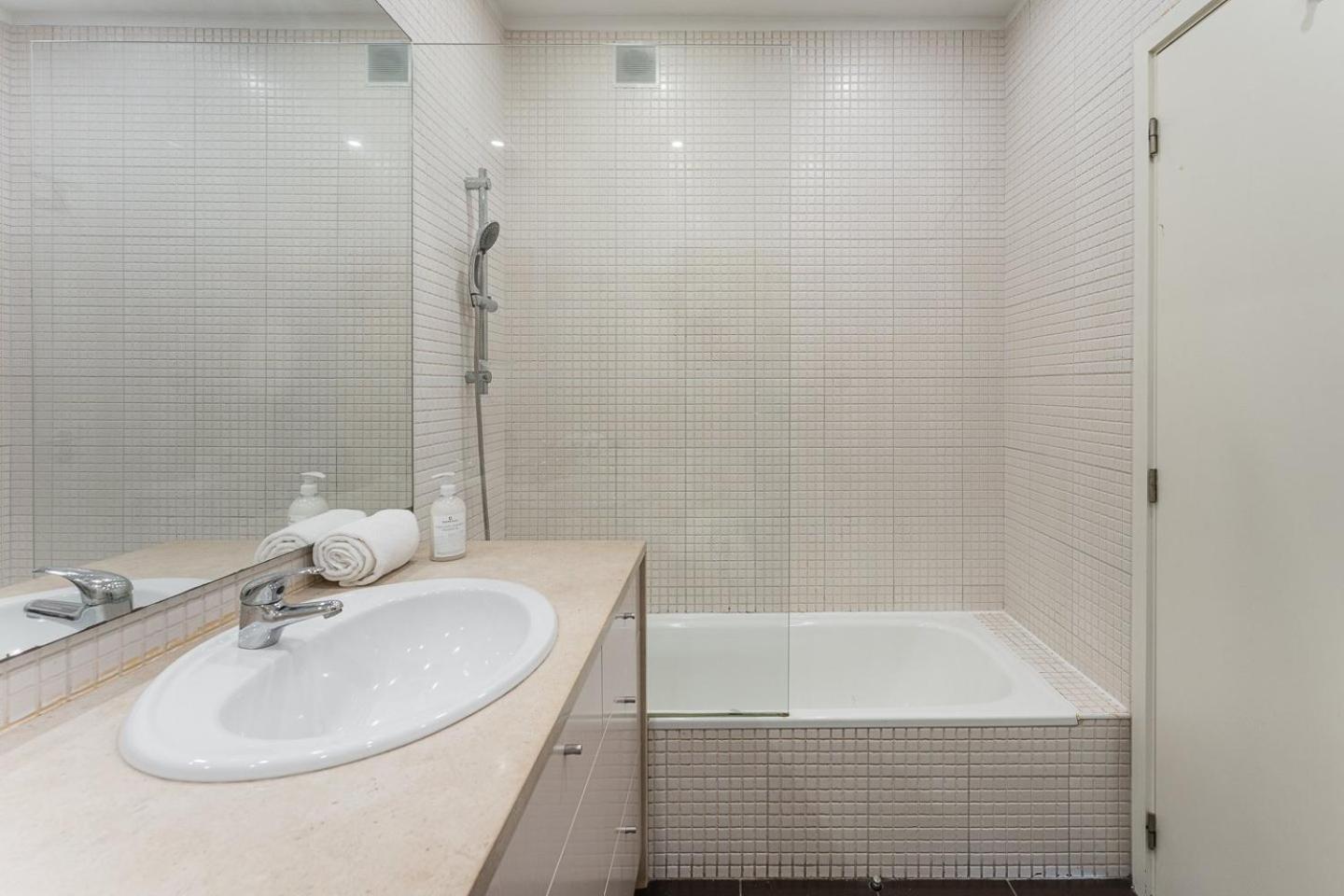 Guestready - Fantastic Apt Overlooking Douro River Porto Buitenkant foto